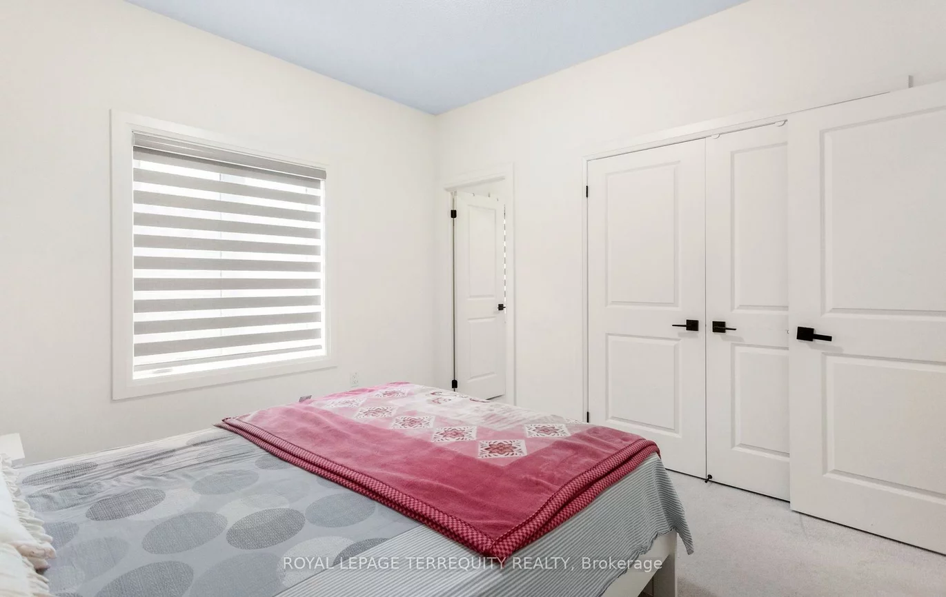 242, Factor, Kleinburg, Vaughan