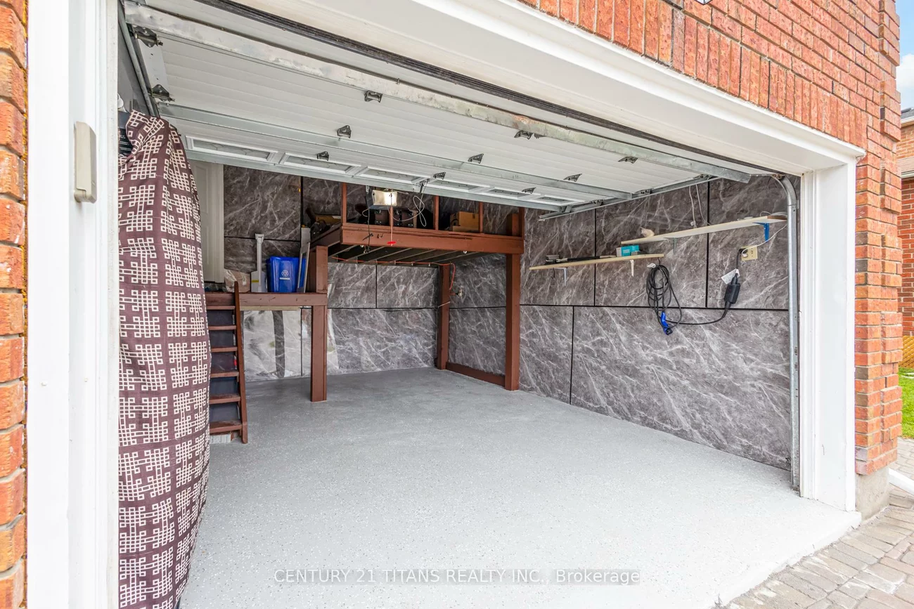 6, Blossom, West Woodbridge, Vaughan