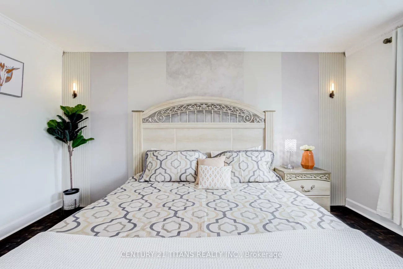 6, Blossom, West Woodbridge, Vaughan