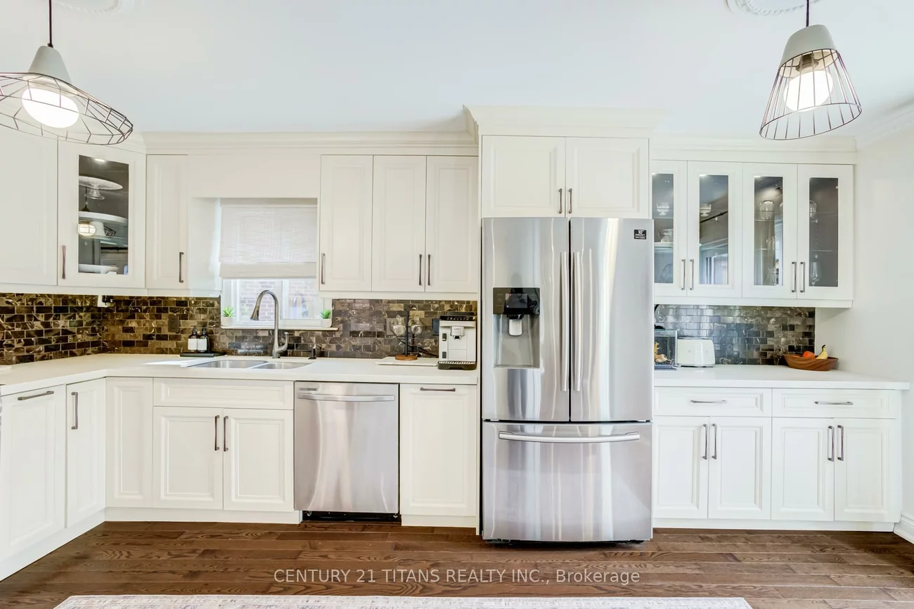 6, Blossom, West Woodbridge, Vaughan