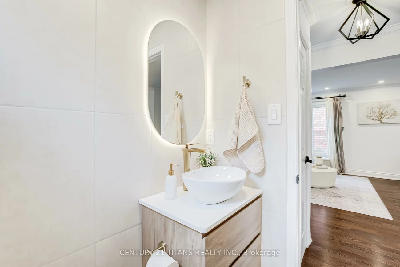 6, Blossom, West Woodbridge, Vaughan