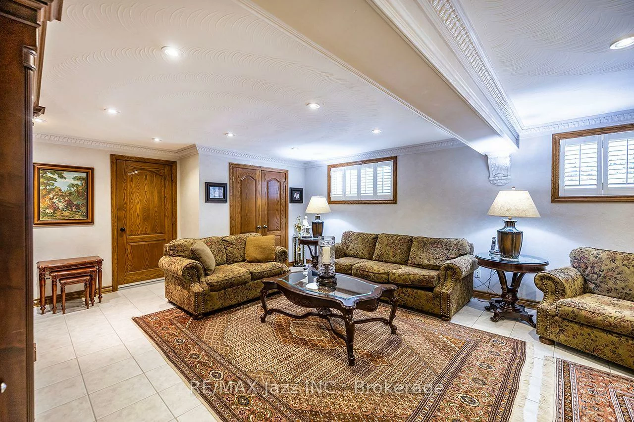 89, Crestwood, Crestwood-Springfarm-Yorkhill, Vaughan