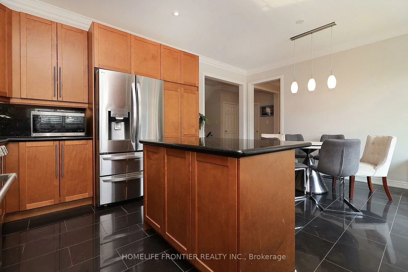 56, Twin Hills, Vellore Village, Vaughan