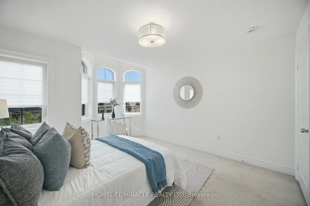 28, Kincardine, Kleinburg, Vaughan