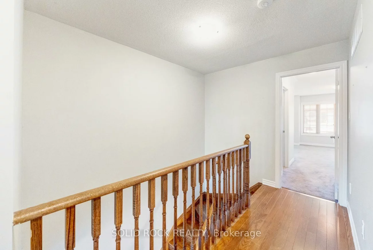 142, Farooq, Vellore Village, Vaughan