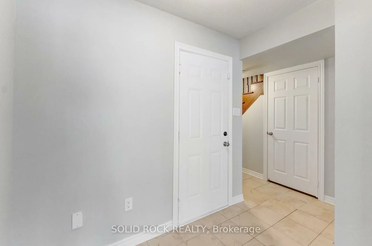 142, Farooq, Vellore Village, Vaughan