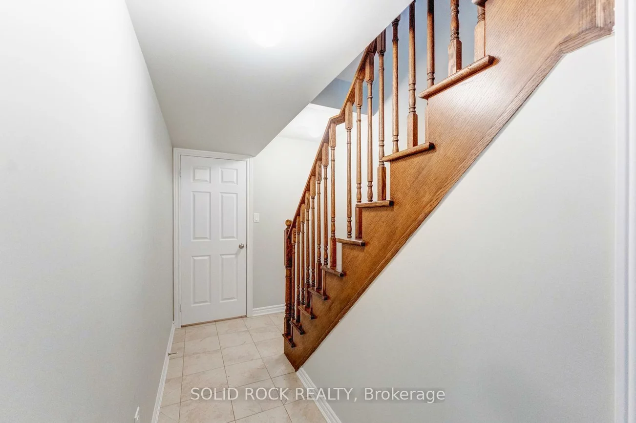 142, Farooq, Vellore Village, Vaughan