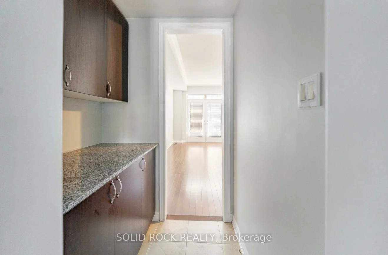 142, Farooq, Vellore Village, Vaughan