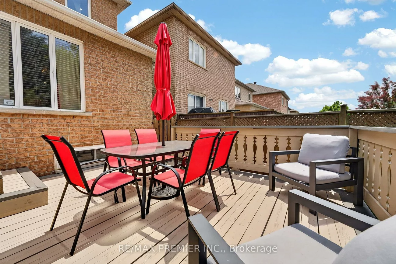 83, Royal Ridge, Maple, Vaughan
