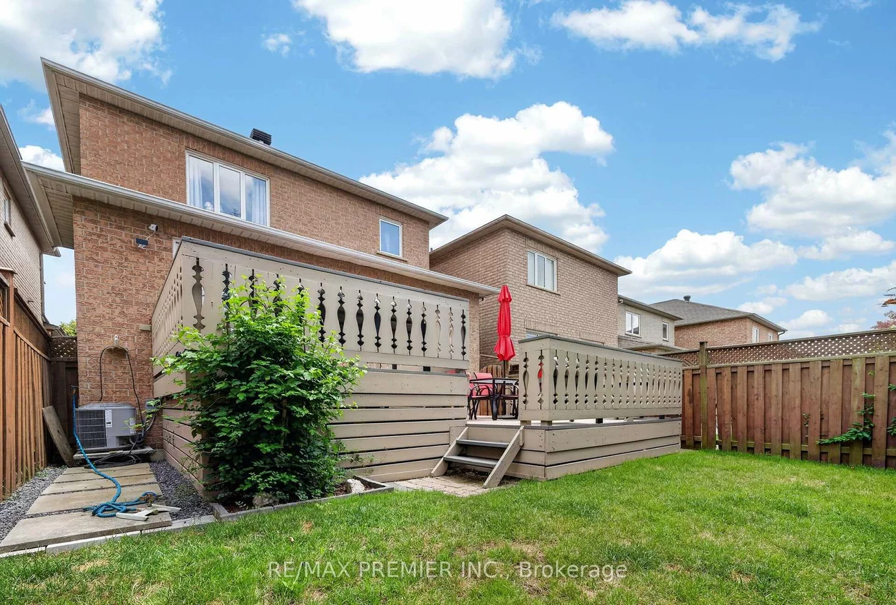 83, Royal Ridge, Maple, Vaughan