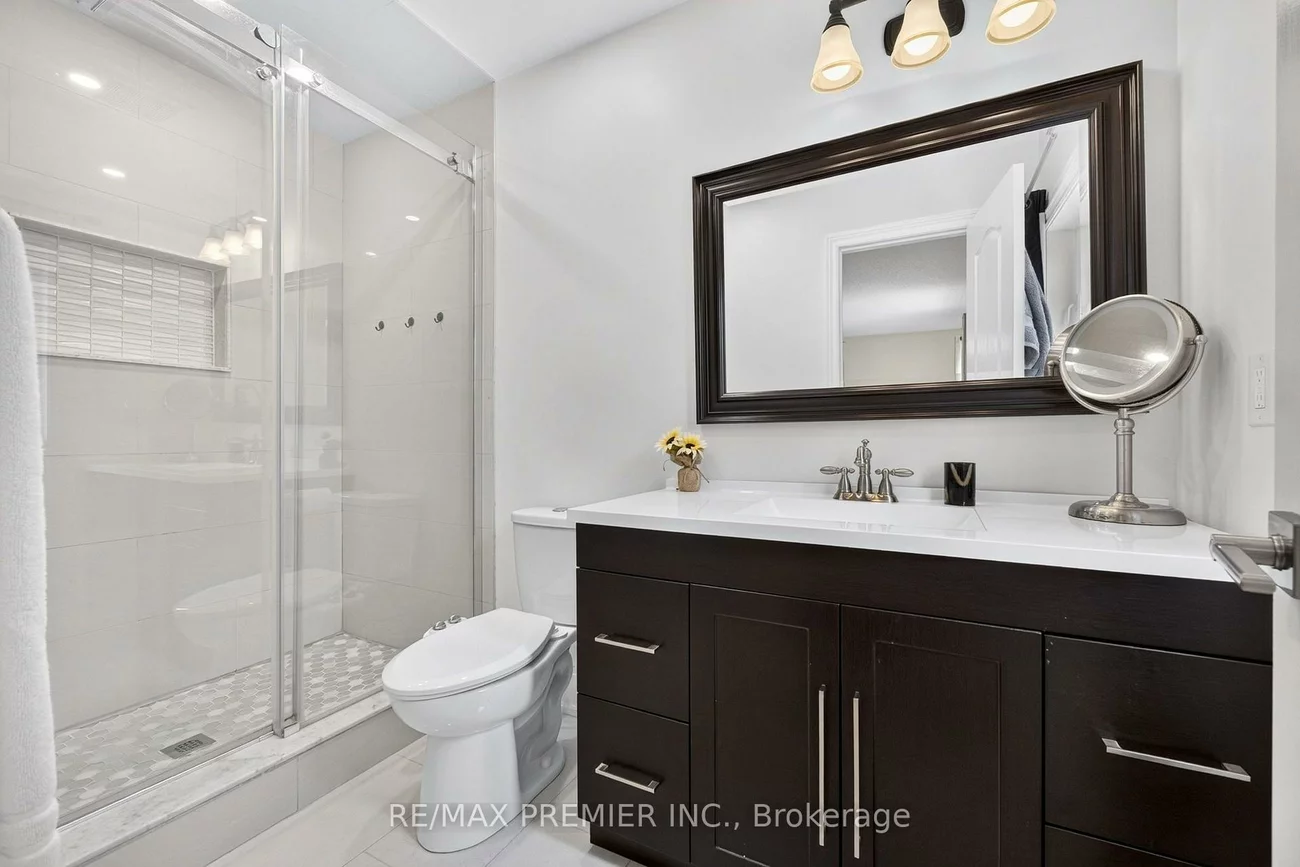 83, Royal Ridge, Maple, Vaughan
