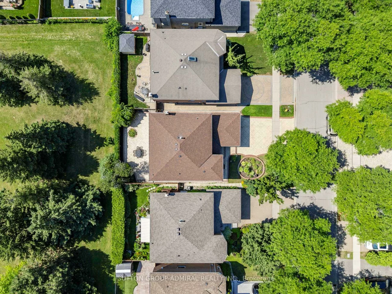 91, Robinwood, Brownridge, Vaughan