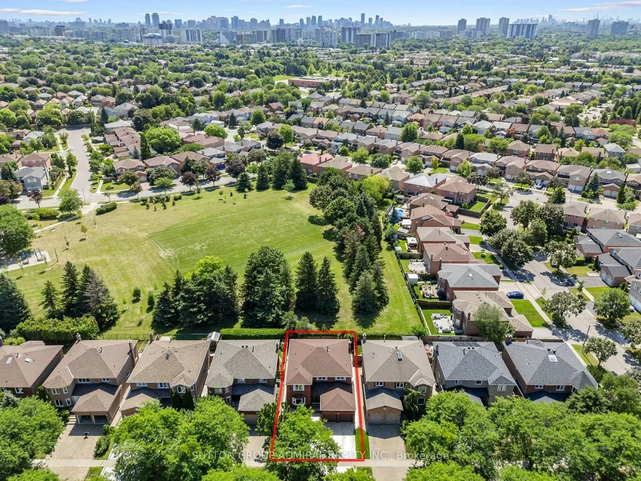 91, Robinwood, Brownridge, Vaughan