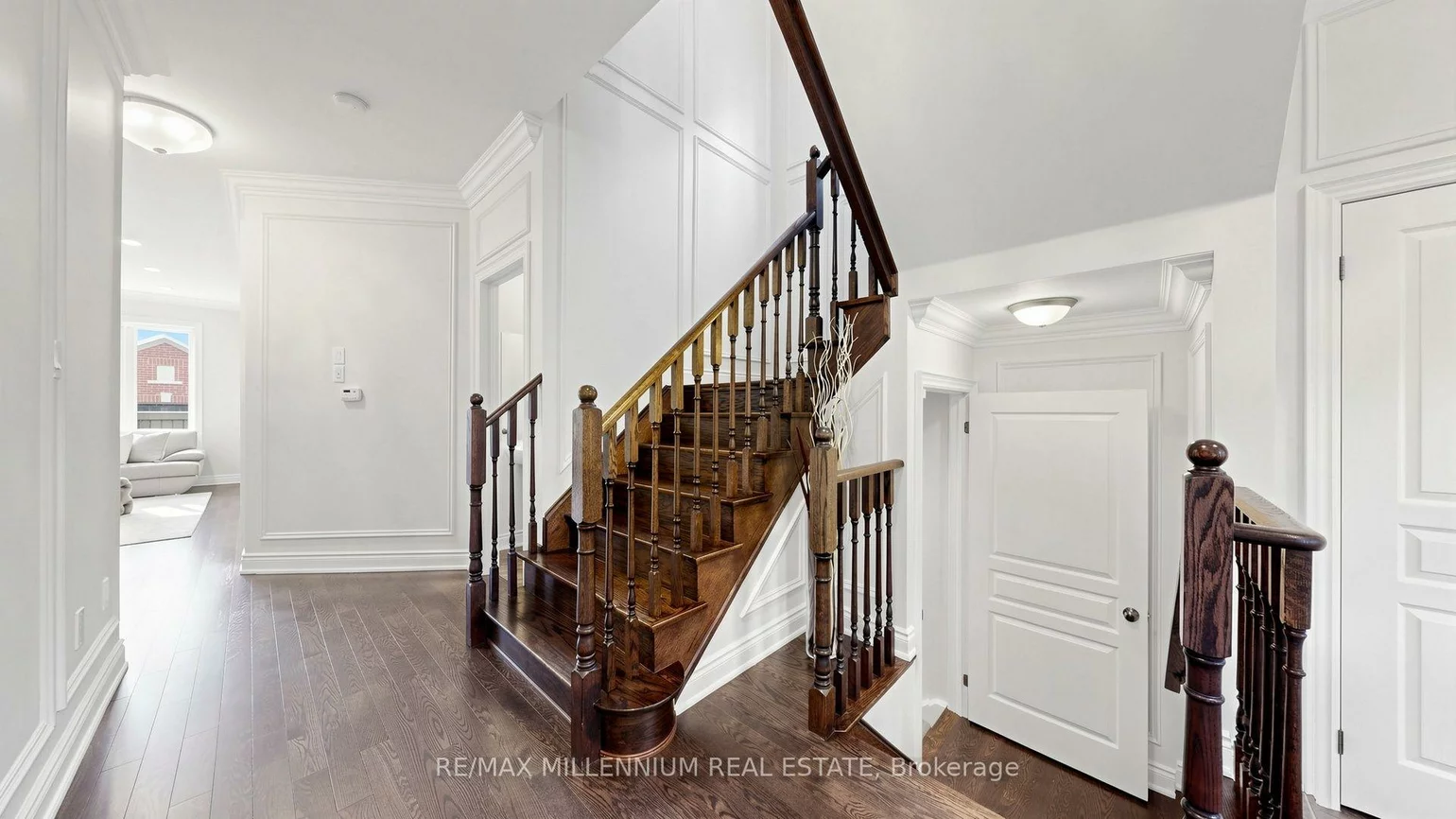 353, Moody, Kleinburg, Vaughan