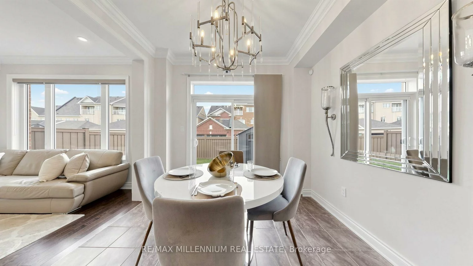 353, Moody, Kleinburg, Vaughan