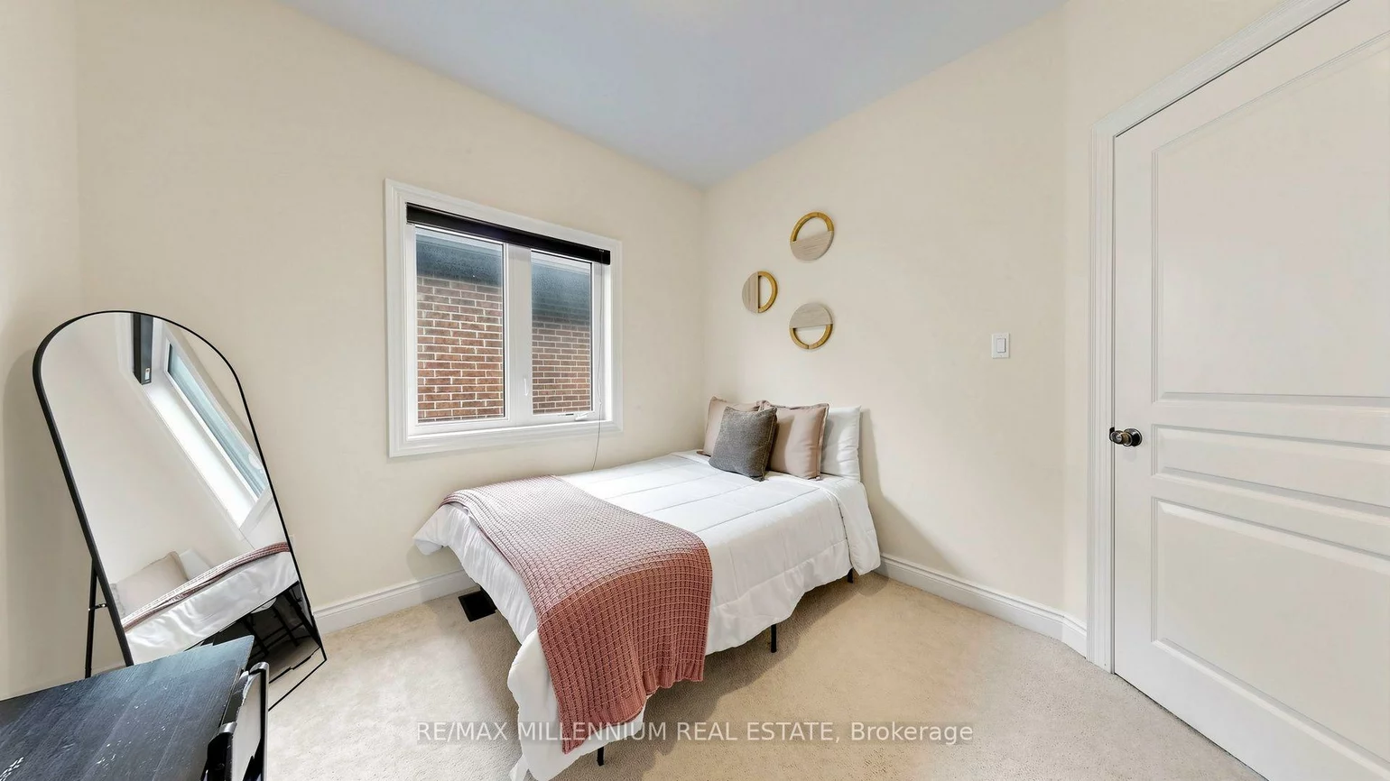 353, Moody, Kleinburg, Vaughan