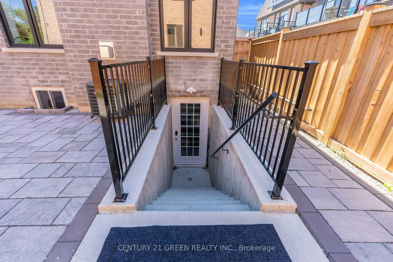 64, Coldwell Bay, Kleinburg, Vaughan