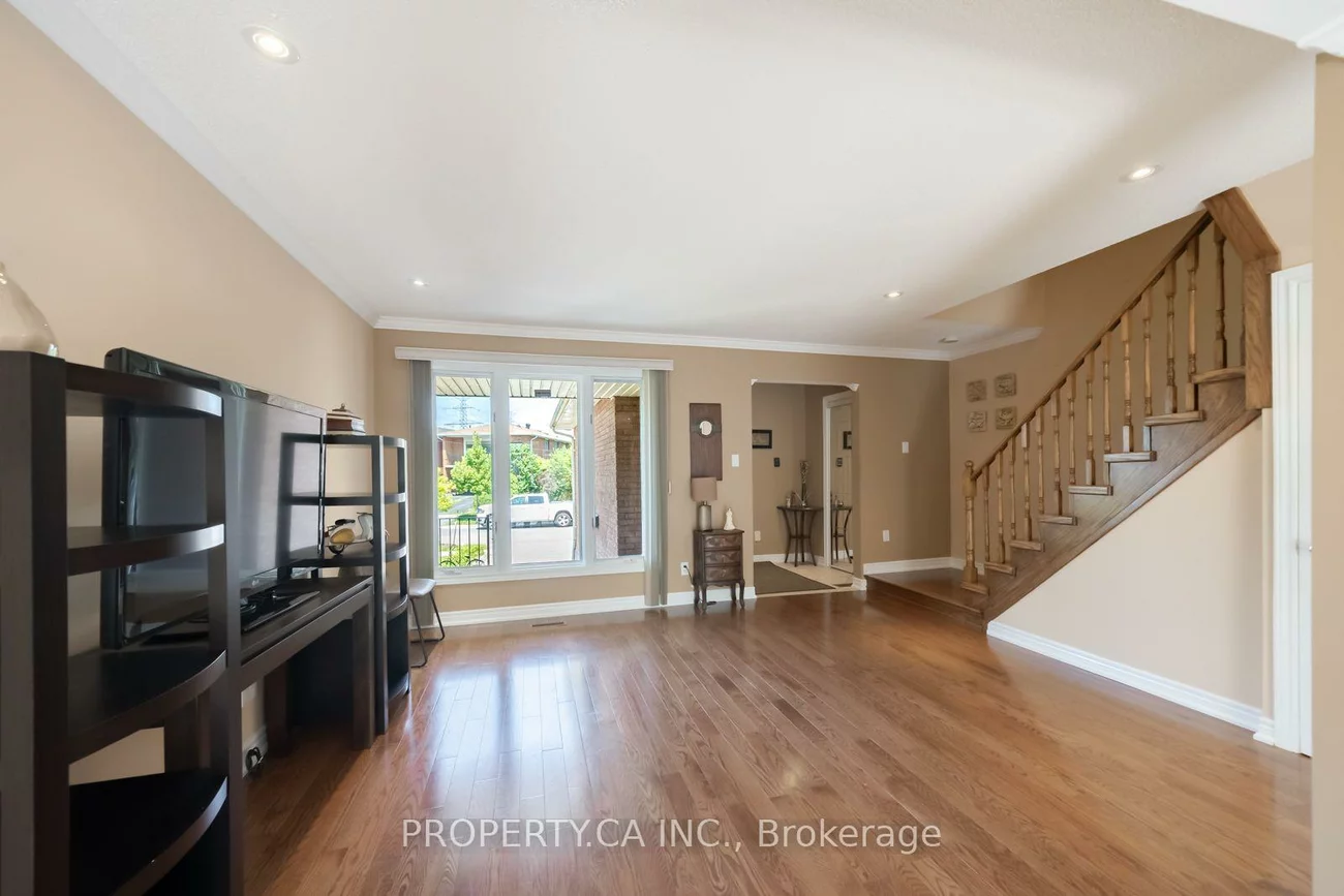 17, Boyne Highlands, Glen Shields, Vaughan