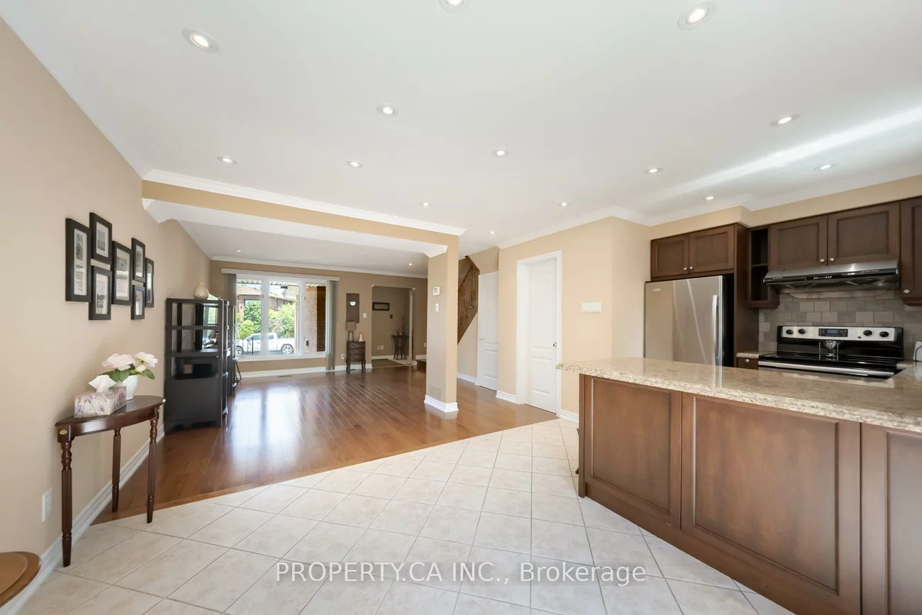 17, Boyne Highlands, Glen Shields, Vaughan