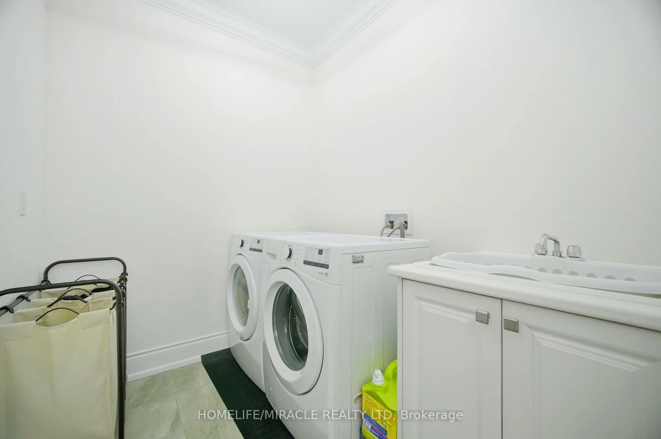 642, Barons, Kleinburg, Vaughan