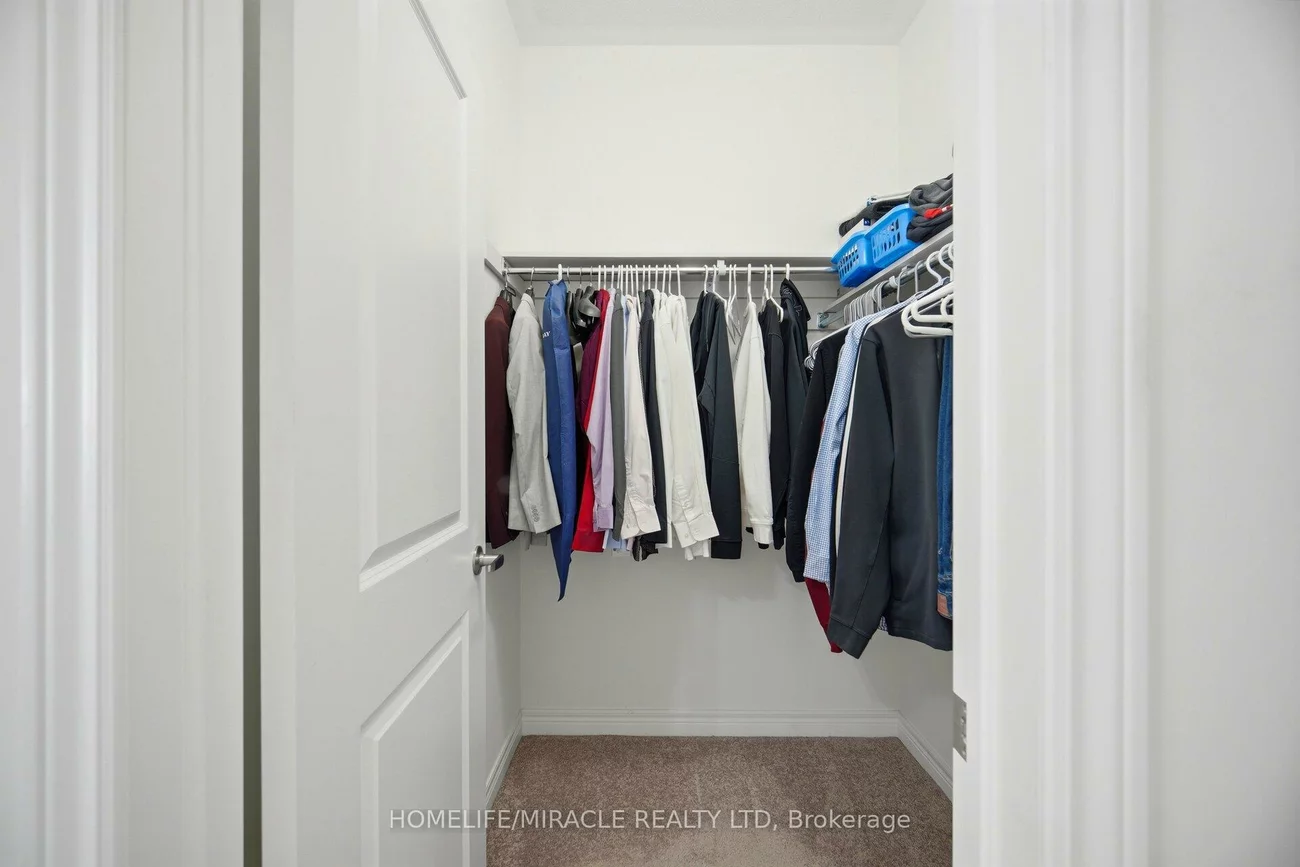 642, Barons, Kleinburg, Vaughan