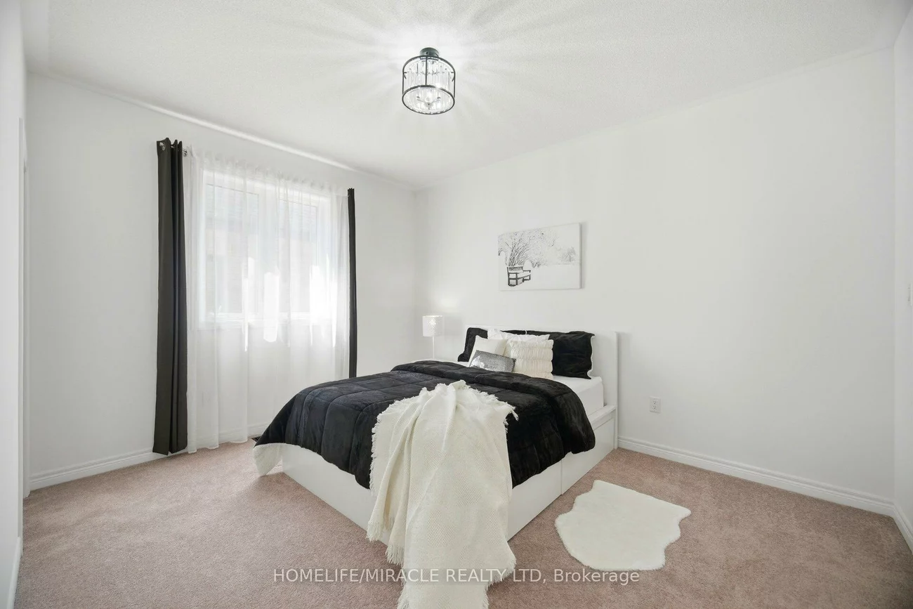 642, Barons, Kleinburg, Vaughan