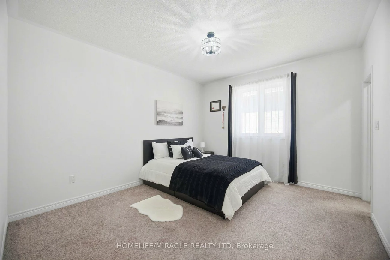 642, Barons, Kleinburg, Vaughan