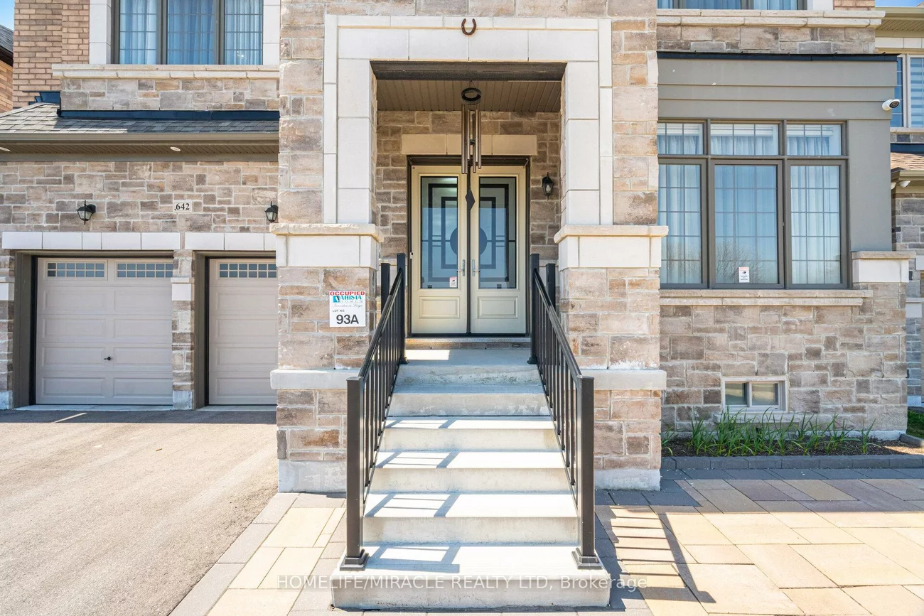 642, Barons, Kleinburg, Vaughan