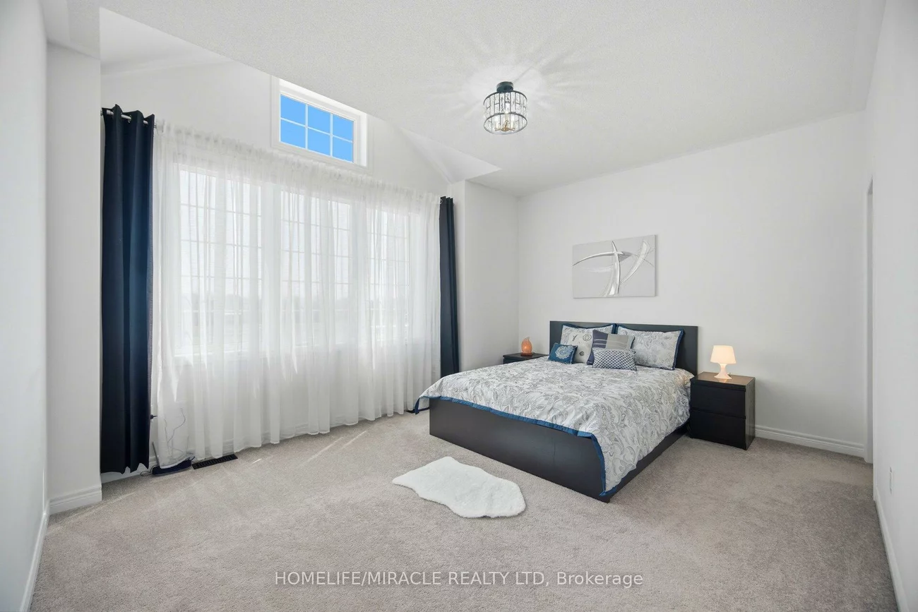 642, Barons, Kleinburg, Vaughan