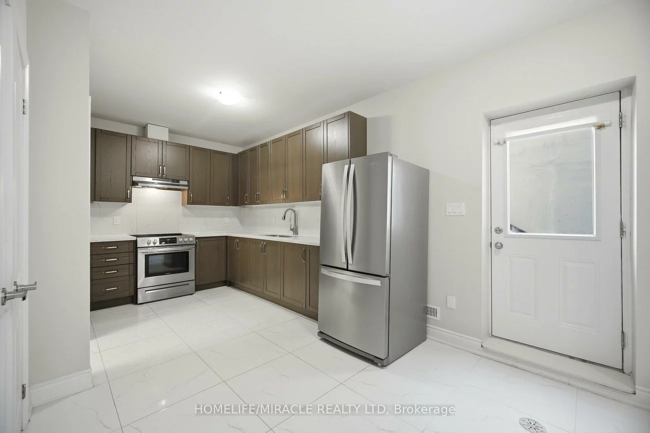 642, Barons, Kleinburg, Vaughan