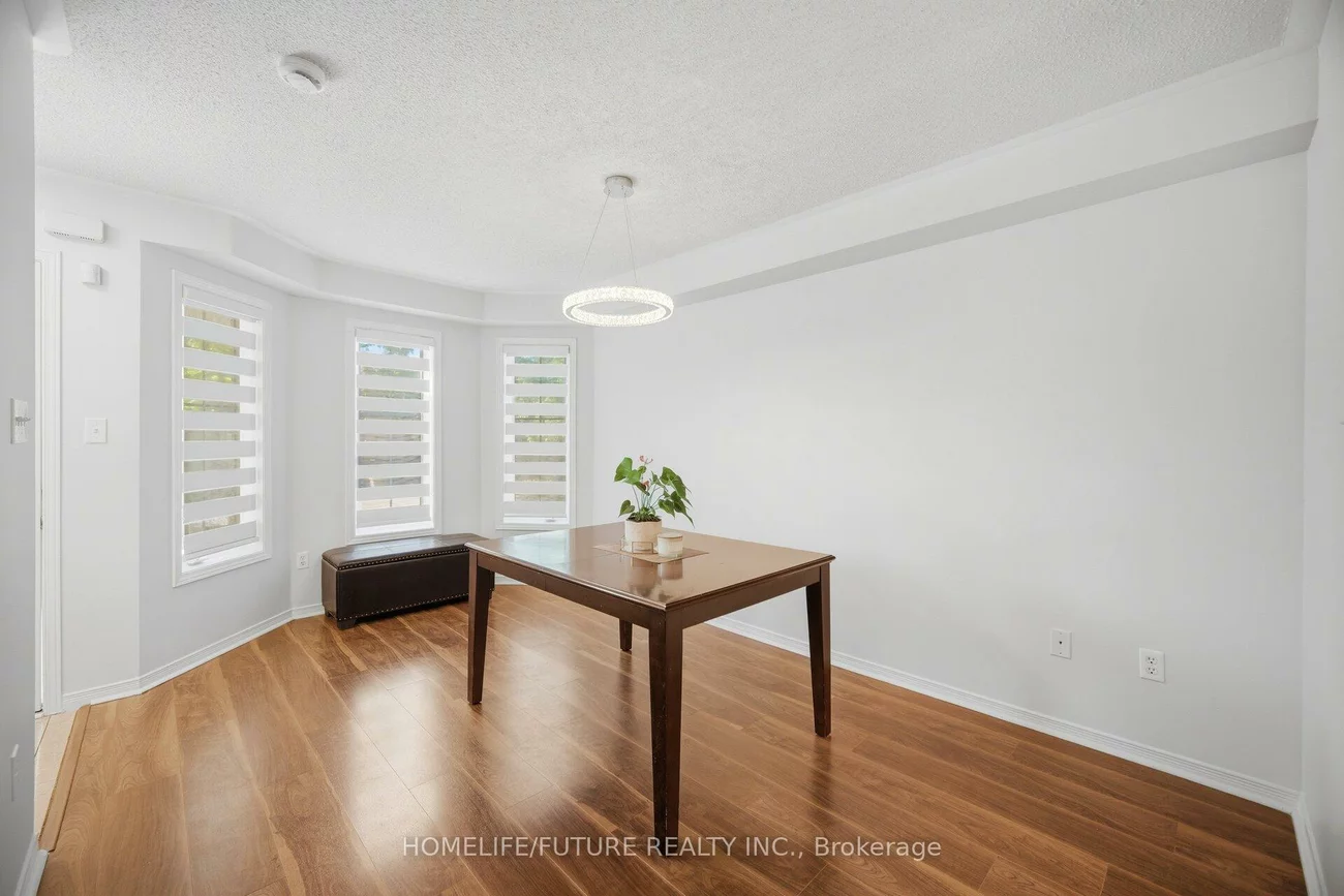 32, Laurelhurst, Vellore Village, Vaughan
