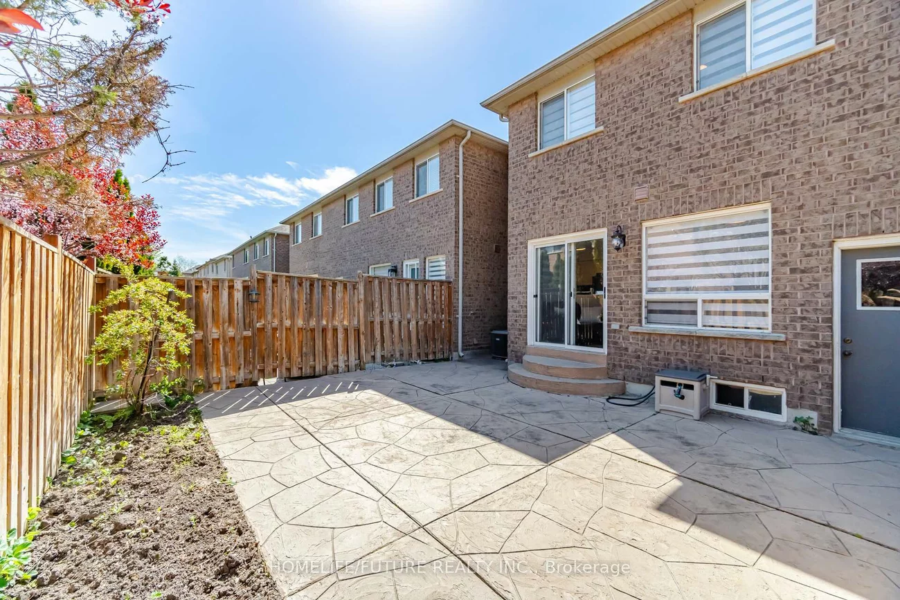 32, Laurelhurst, Vellore Village, Vaughan