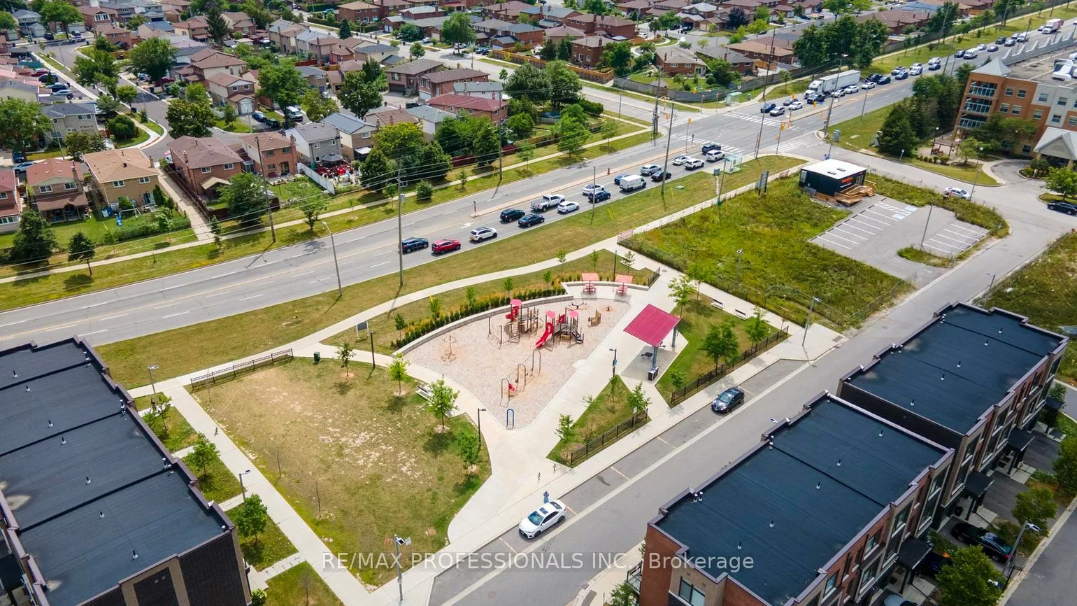 1, Lochlin, Vaughan Grove, Vaughan