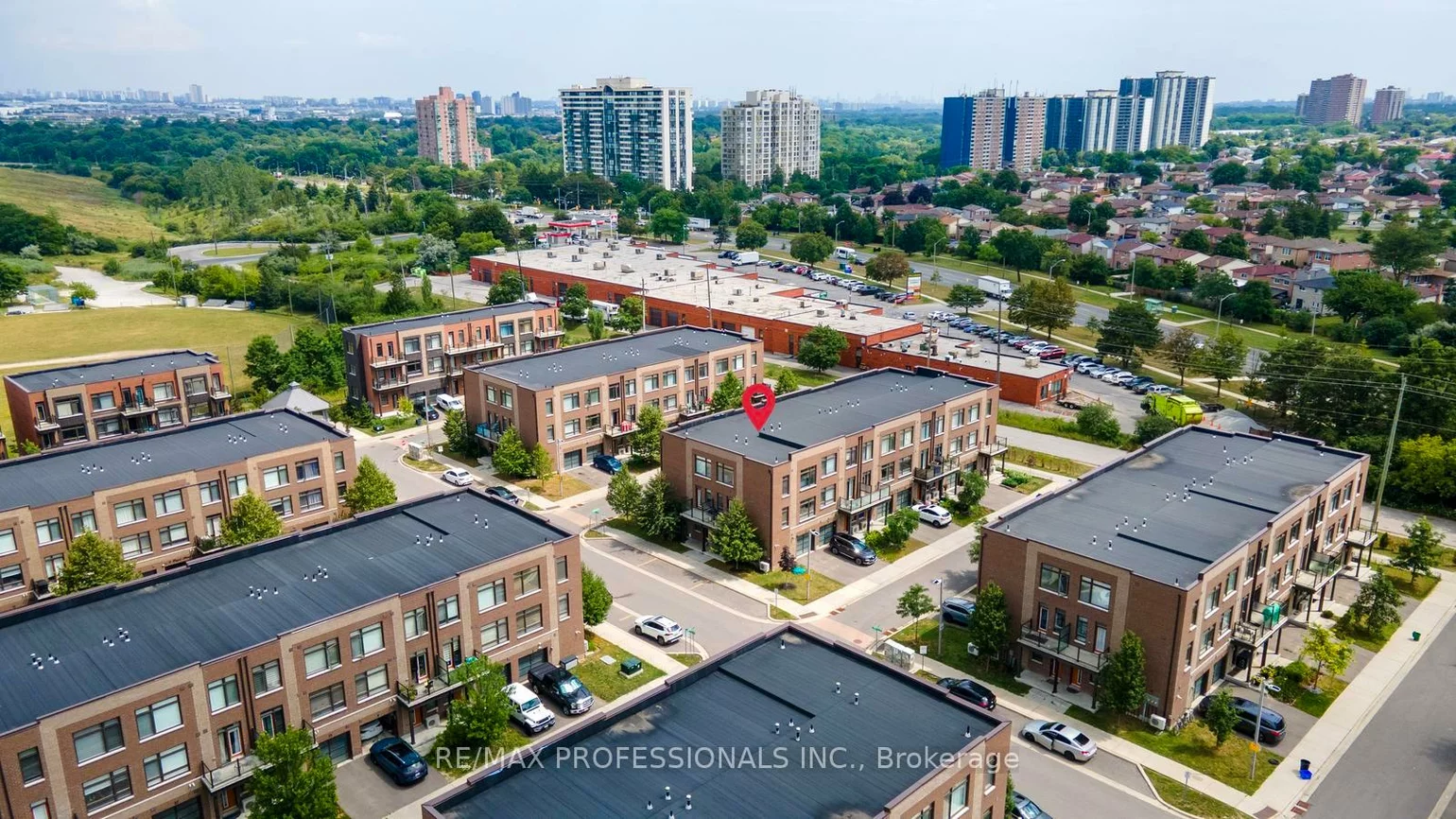 1, Lochlin, Vaughan Grove, Vaughan