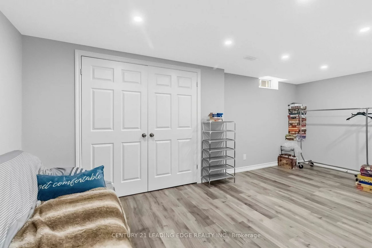 47, Cordoba, Lakeview Estates, Vaughan