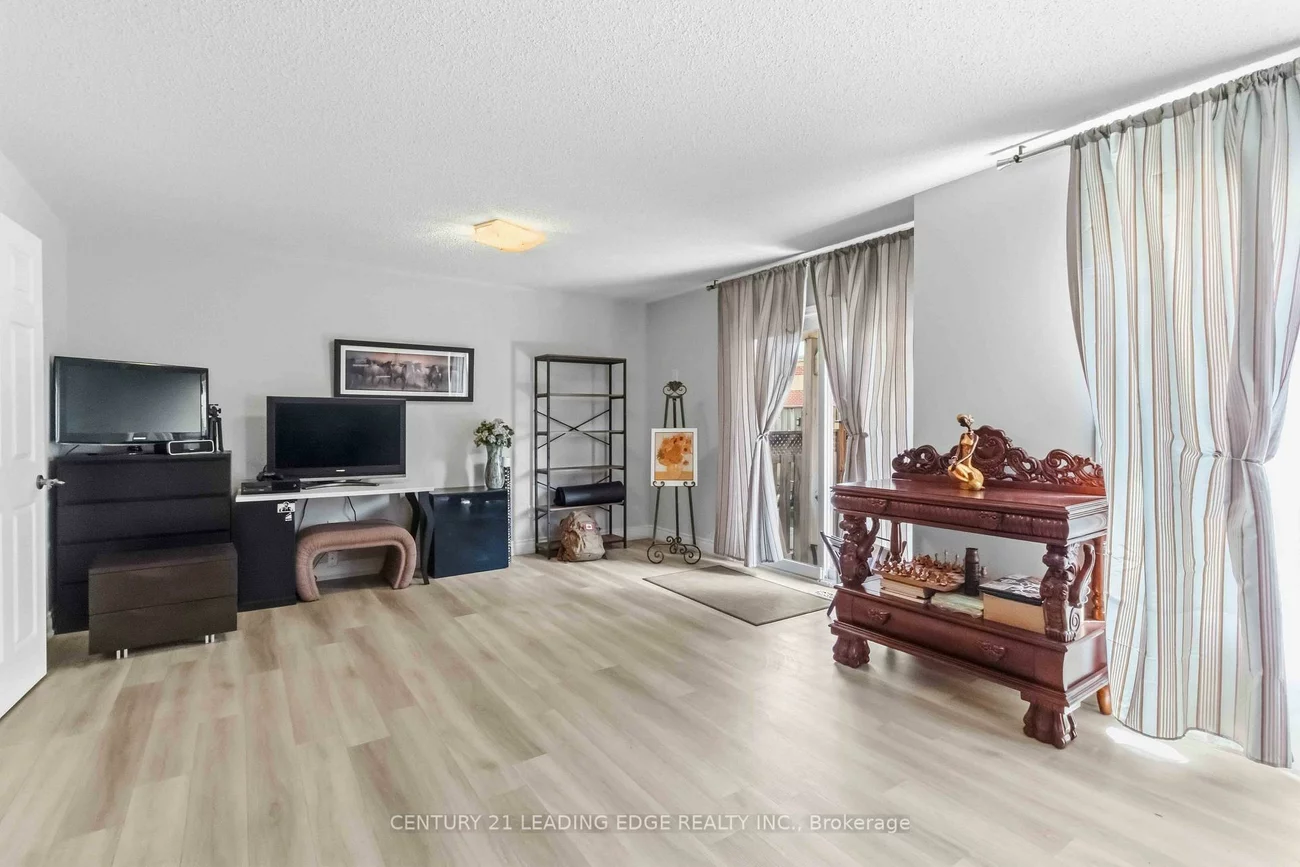 47, Cordoba, Lakeview Estates, Vaughan