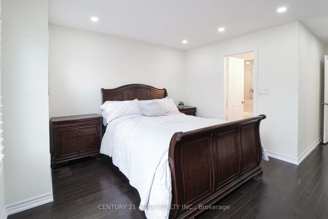 134, Dundonnell, Vellore Village, Vaughan