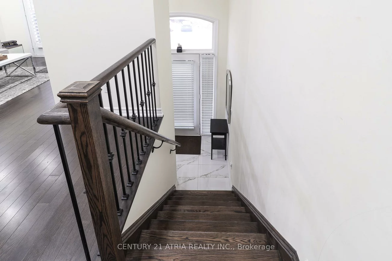 134, Dundonnell, Vellore Village, Vaughan