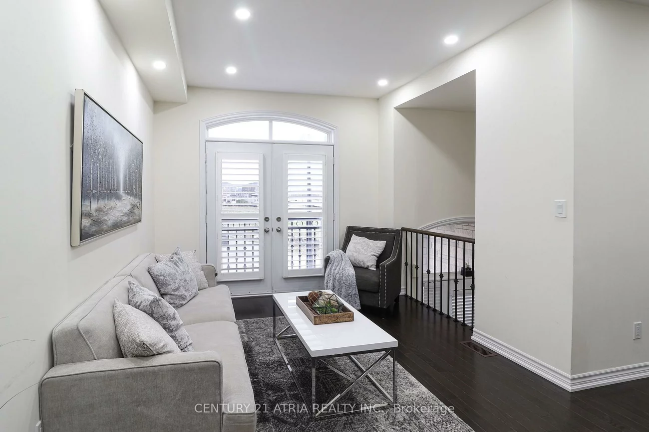 134, Dundonnell, Vellore Village, Vaughan