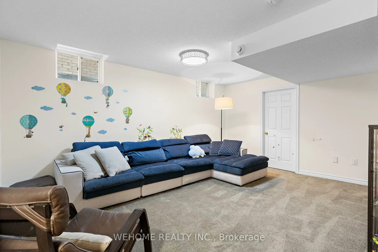 20, Gallant, Vellore Village, Vaughan