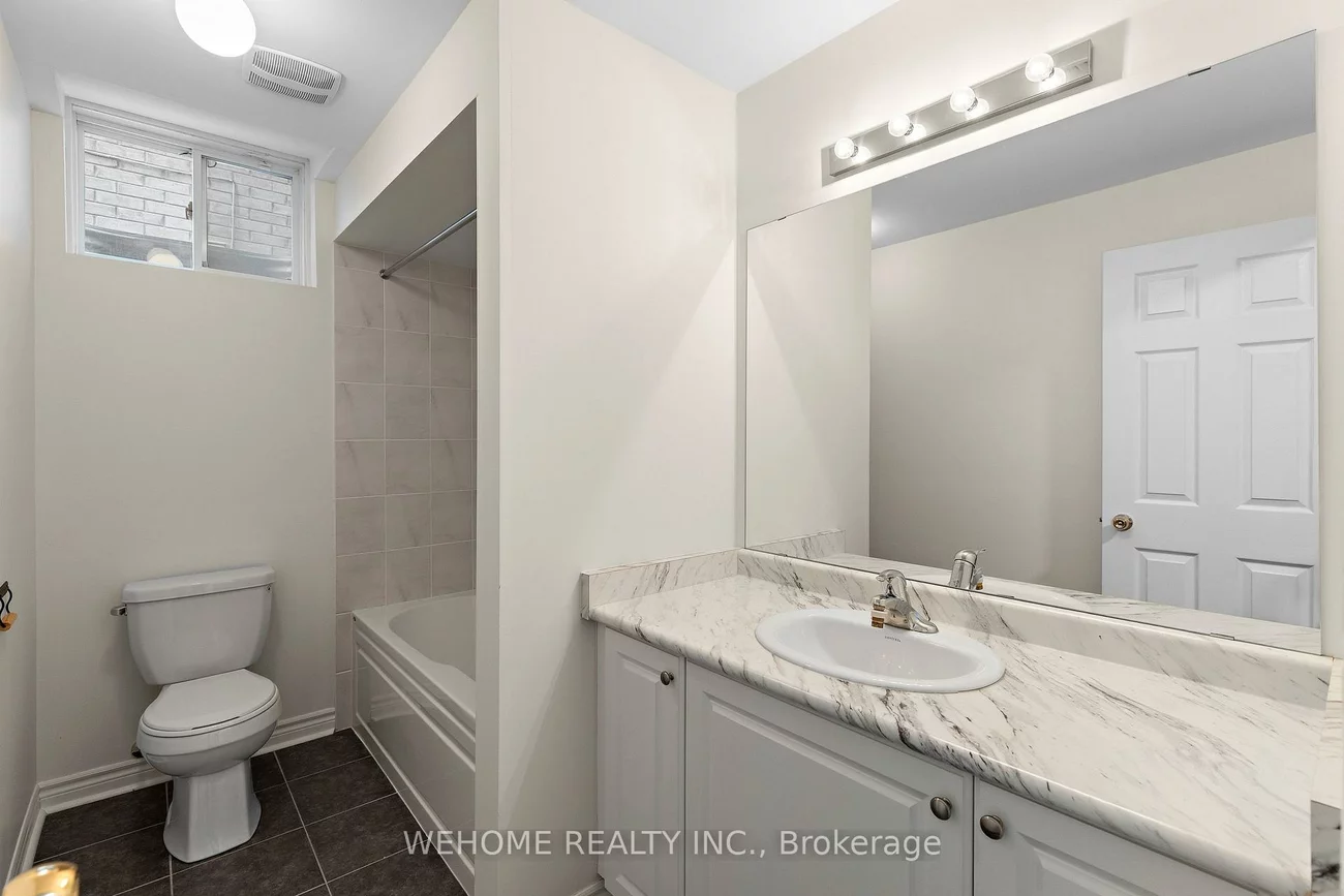 20, Gallant, Vellore Village, Vaughan