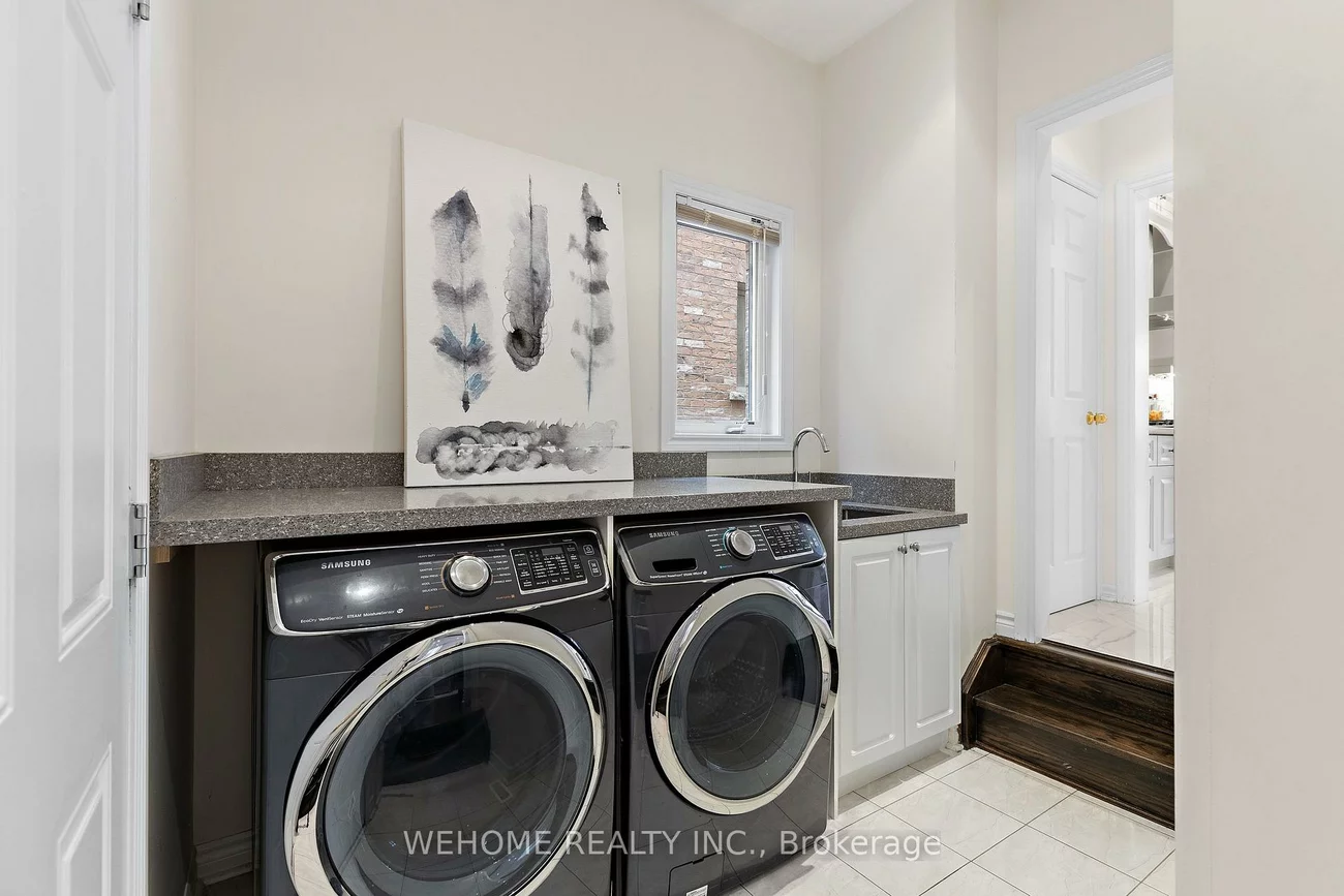 20, Gallant, Vellore Village, Vaughan