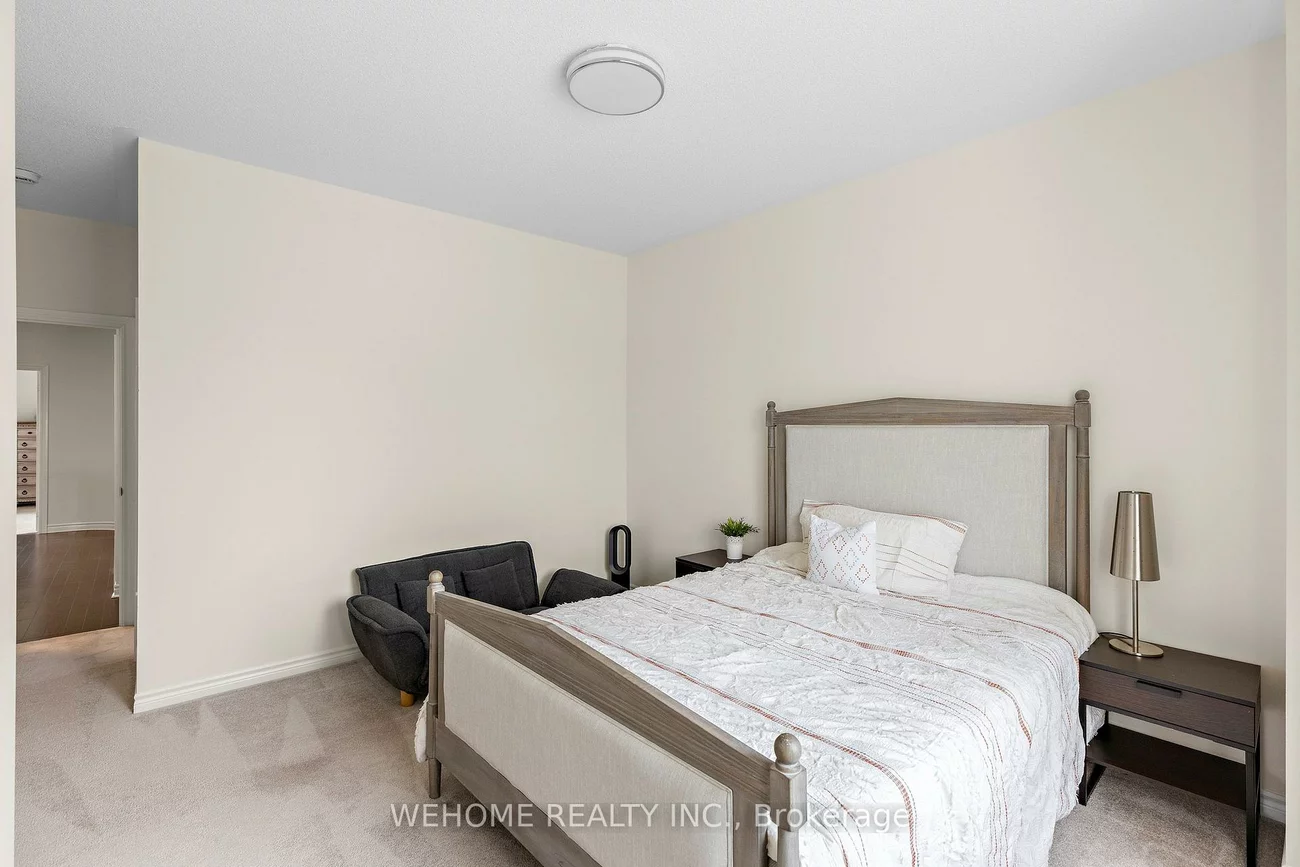 20, Gallant, Vellore Village, Vaughan