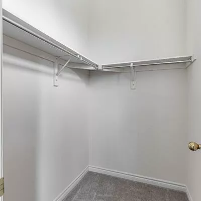 20, Gallant, Vellore Village, Vaughan