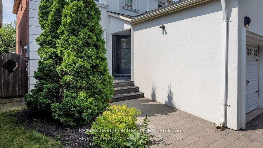 145, Roseborough, Uplands, Vaughan