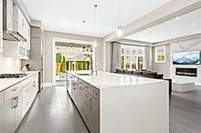 12, JOHN HENRY, Kleinburg, Vaughan