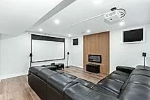 12, JOHN HENRY, Kleinburg, Vaughan
