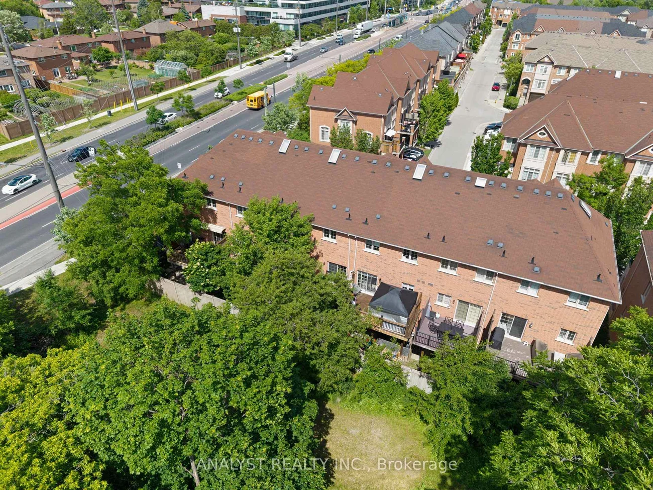 34, George Bogg, East Woodbridge, Vaughan