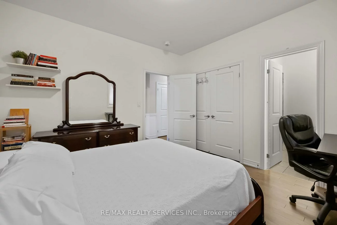 40, Mersey, Kleinburg, Vaughan