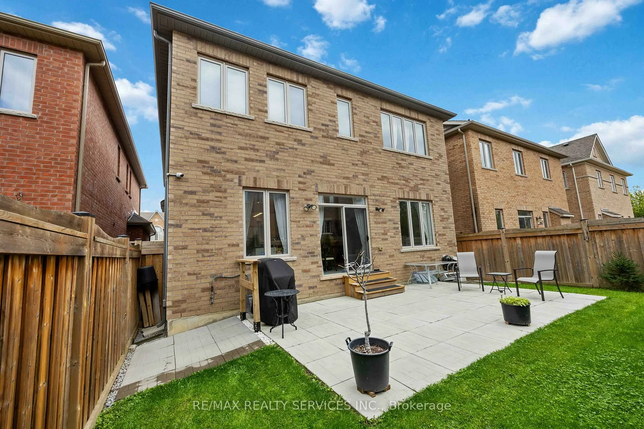 40, Mersey, Kleinburg, Vaughan
